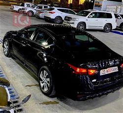 نيسان ألتيما